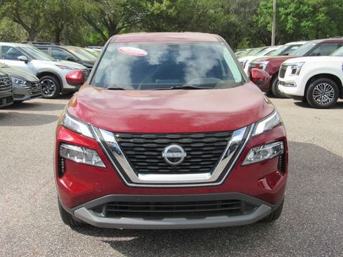 Certified 2023 Nissan Rogue SV image 8