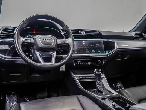 Used 2025 Audi Q3 2.0T Premium AWD/4WD image 16