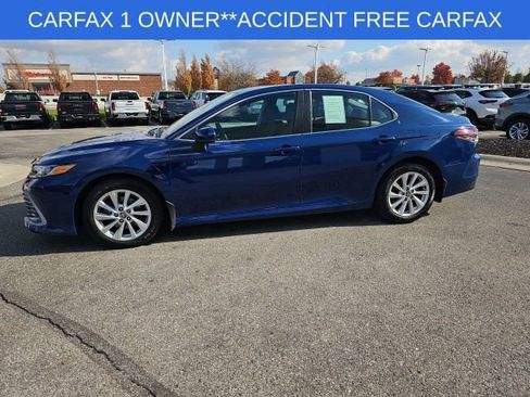 Used 2023 Toyota Camry LE image 9