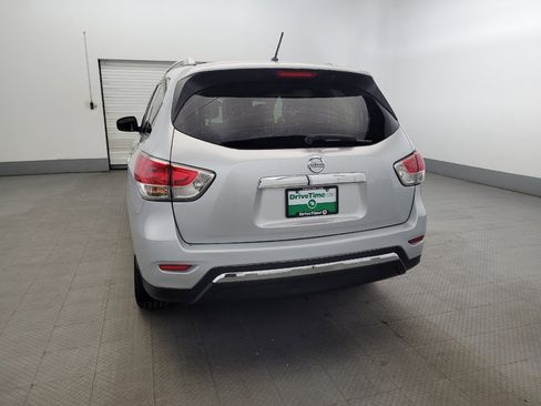 Used 2016 Nissan Pathfinder S AWD/4WD image 6