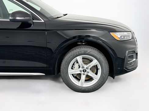 Used 2024 Audi Q5 2.0T Premium AWD/4WD image 45