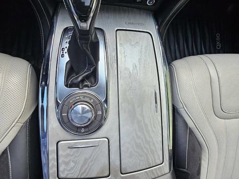 Used 2019 INFINITI QX80 Limited w/ All-Season Package AWD/4WD image 39