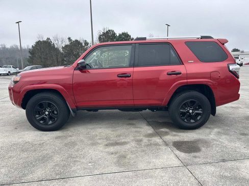 Used 2019 Toyota 4Runner SR5 image 4