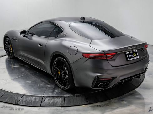 Used 2024 Maserati GranTurismo Trofeo AWD/4WD image 14