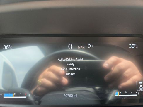 Used 2021 Jeep Grand Cherokee L Overland w/ Advanced Protech Group III RWD image 30