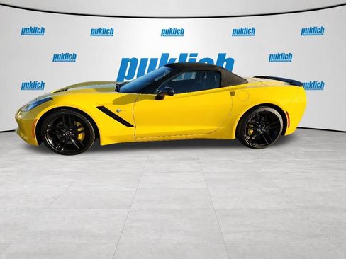 Used 2014 Chevrolet Corvette Stingray Convertible w/ 3LT Preferred Equipment Group RWD image 4