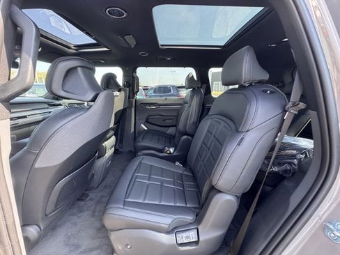 New 2026 Kia EV9 Land w/ Nightfall Edition Package image 25