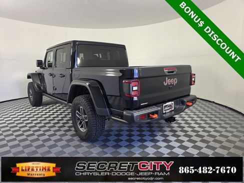 New 2025 Jeep Gladiator Mojave image 5