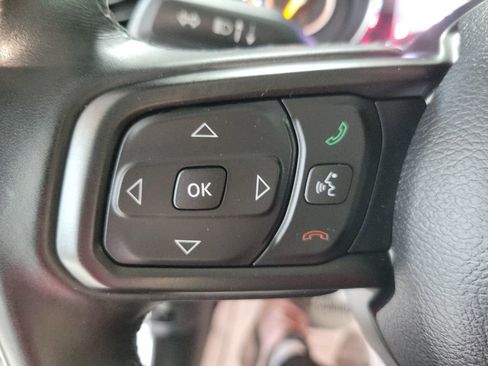 Used 2022 Jeep Wrangler Unlimited Sport image 39