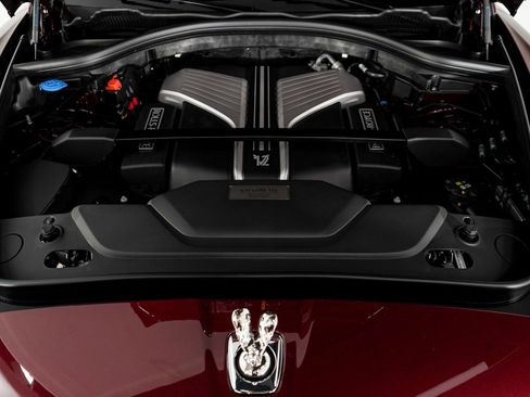 Used 2025 Rolls-Royce Cullinan image 53