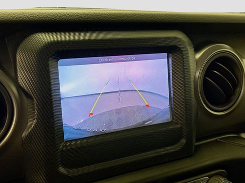 Used 2023 Jeep Wrangler Unlimited w/ Cold Weather Group AWD/4WD image 23