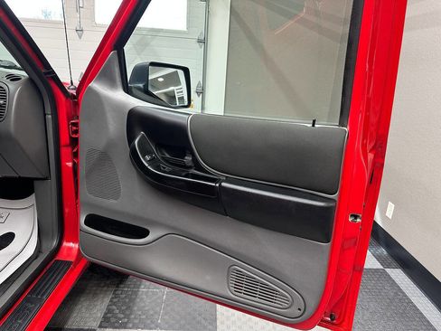 Used 2011 Ford Ranger XLT w/ Bright Trim Group image 19