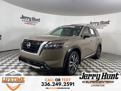 Used 2024 Nissan Pathfinder Platinum w/ Cargo Package