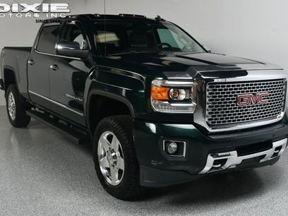 Used 2015 GMC Sierra 2500 Denali w/ Duramax Plus Package
