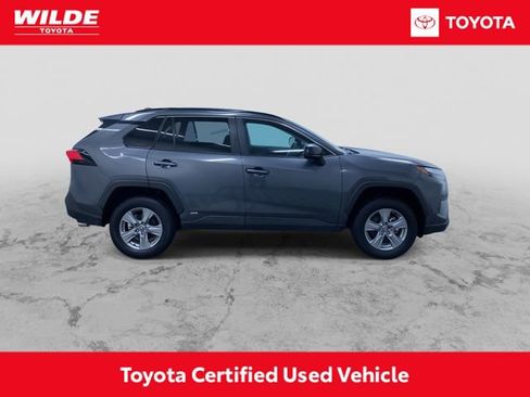Certified 2025 Toyota RAV4 LE AWD/4WD image 2