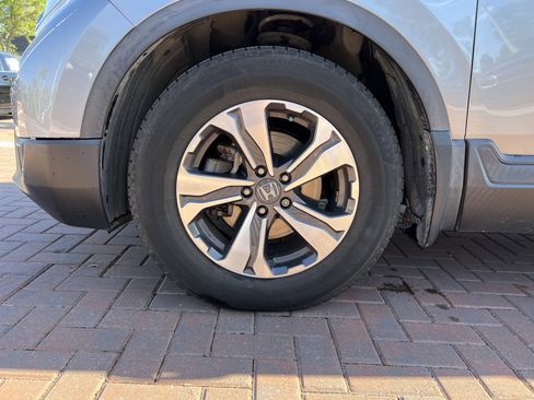 Used 2017 Honda CR-V LX image 13