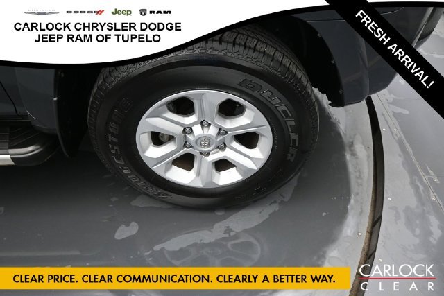 Used 2024 Toyota 4Runner SR5 Premium w/ Moonroof Package AWD/4WD image 43