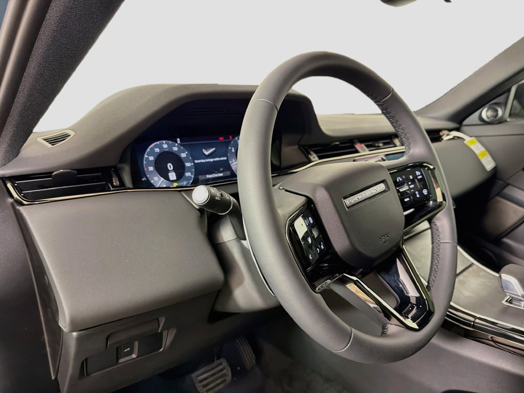 New 2026 Land Rover Range Rover Evoque S AWD/4WD image 9