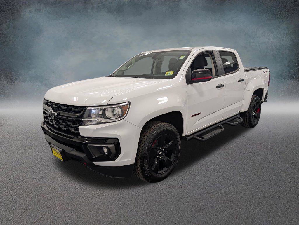 Used 2021 Chevrolet Colorado LT w/ Redline Special Edition AWD/4WD image 2