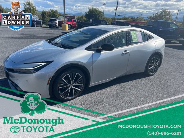 Certified 2024 Toyota Prius XLE FWD image 1