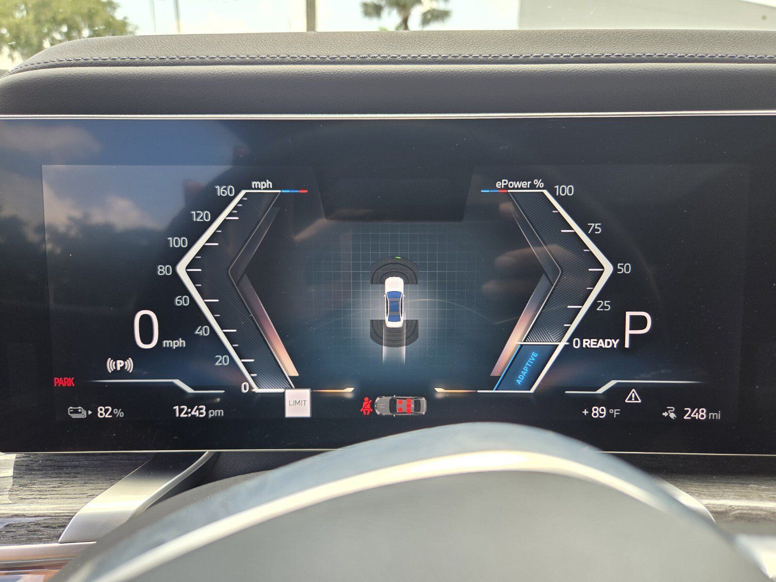 Certified 2025 BMW i7 xDrive60 AWD/4WD image 30