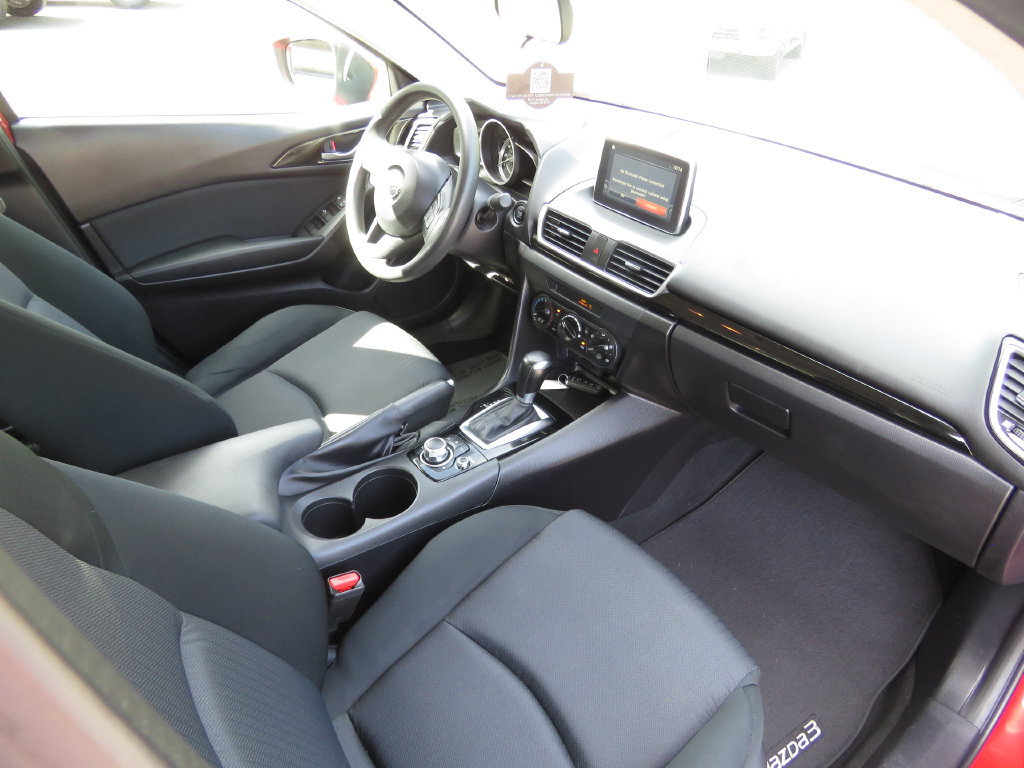 Used 2015 MAZDA MAZDA3 i Sport FWD image 14