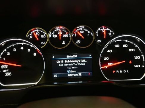 Used 2022 Chevrolet Silverado 1500 LT AWD/4WD image 29