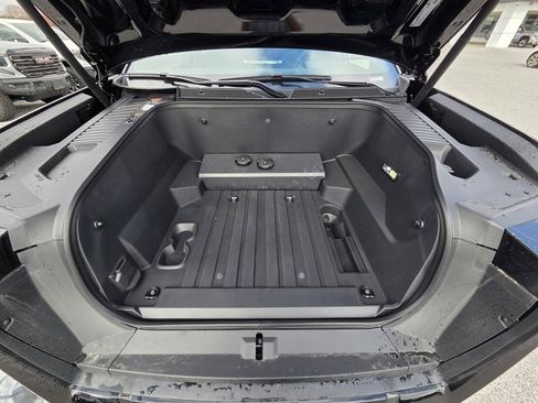 New 2026 GMC Sierra EV Elevation image 29