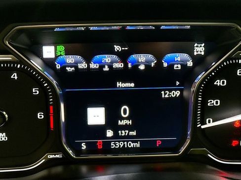 Used 2021 GMC Sierra 3500 AT4 w/ AT4 Premium Plus Package image 13