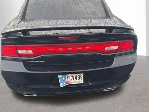 Used 2012 Dodge Charger SXT Plus image 3