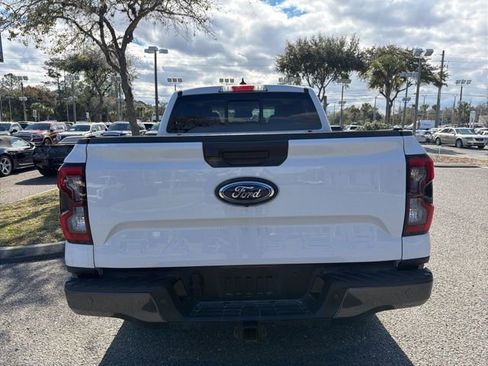 Used 2024 Ford Ranger Lariat w/ Advanced Towing Package image 6