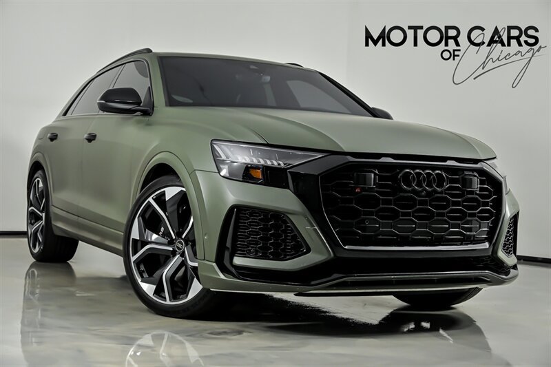 Used 2023 Audi RS Q8 AWD/4WD image 1