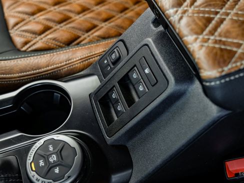 Used 2024 Ford Bronco Big Bend image 53