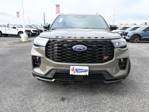 New 2026 Ford Explorer ST w/ Sun And Sound Package AWD/4WD image 10