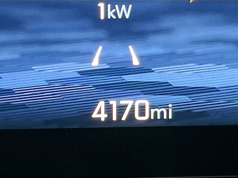 Used 2025 Chevrolet Equinox EV RS image 12