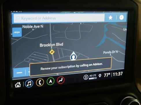 Used 2022 Chevrolet Silverado 1500 High Country w/ Technology Package image 29