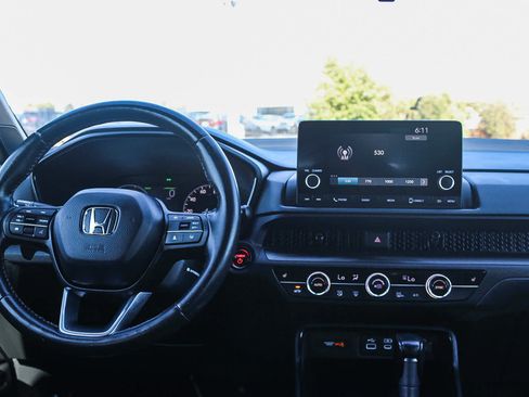 Used 2025 Honda CR-V Sport image 13