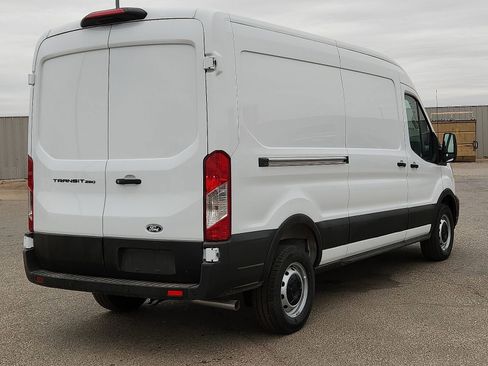 New 2026 Ford Transit 250 148 Medium Roof image 4