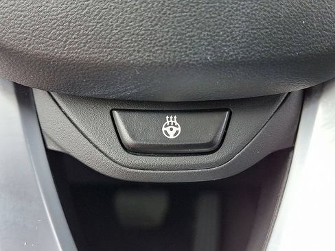 Used 2023 BMW X3 xDrive30i AWD/4WD image 25