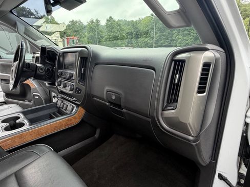 Used 2017 Chevrolet Silverado 3500 High Country w/ Duramax Plus Package AWD/4WD image 40