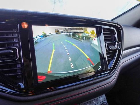 Used 2023 Dodge Durango GT image 24