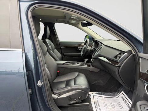 Used 2019 Volvo XC90 T6 Momentum w/ Advanced Package AWD/4WD image 22