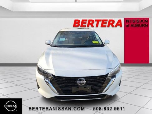 New 2025 Nissan Sentra SV w/ SV Premium Package image 3