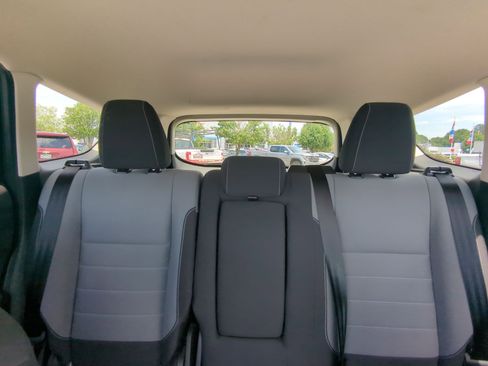 Used 2016 Ford Escape SE FWD image 19