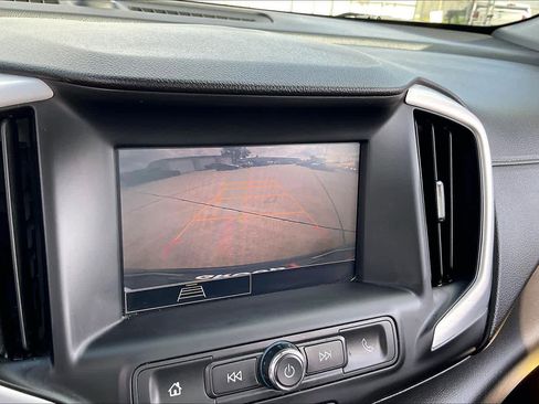 Used 2022 GMC Terrain SLE w/ Driver Convenience Package image 22