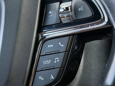 Used 2023 Lincoln Nautilus Reserve FWD image 12