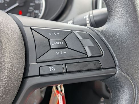 Used 2024 Nissan Versa S w/ S Plus Package image 19