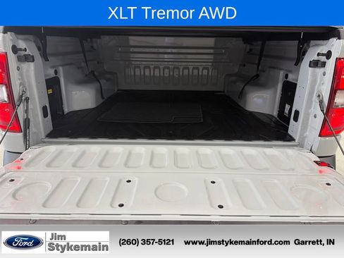 Used 2023 Ford Maverick Tremor w/ Tremor Off-Road Package AWD/4WD image 7