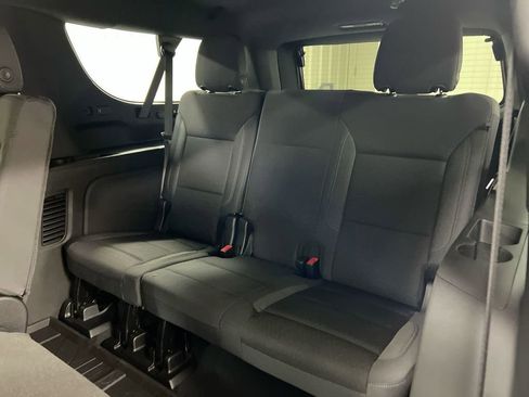 New 2026 Chevrolet Suburban LS AWD/4WD image 24