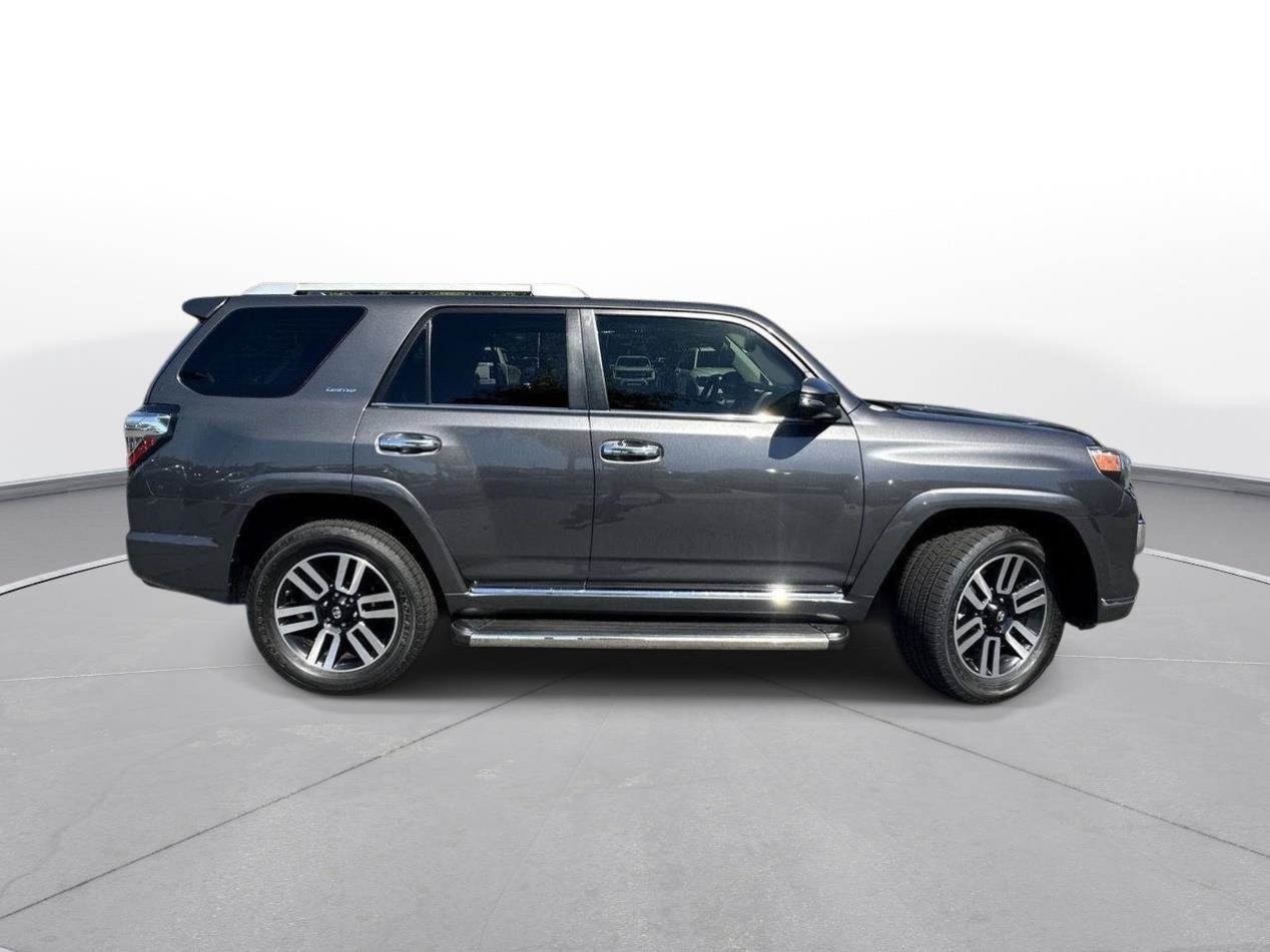 Used 2020 Toyota 4Runner Limited AWD/4WD image 5